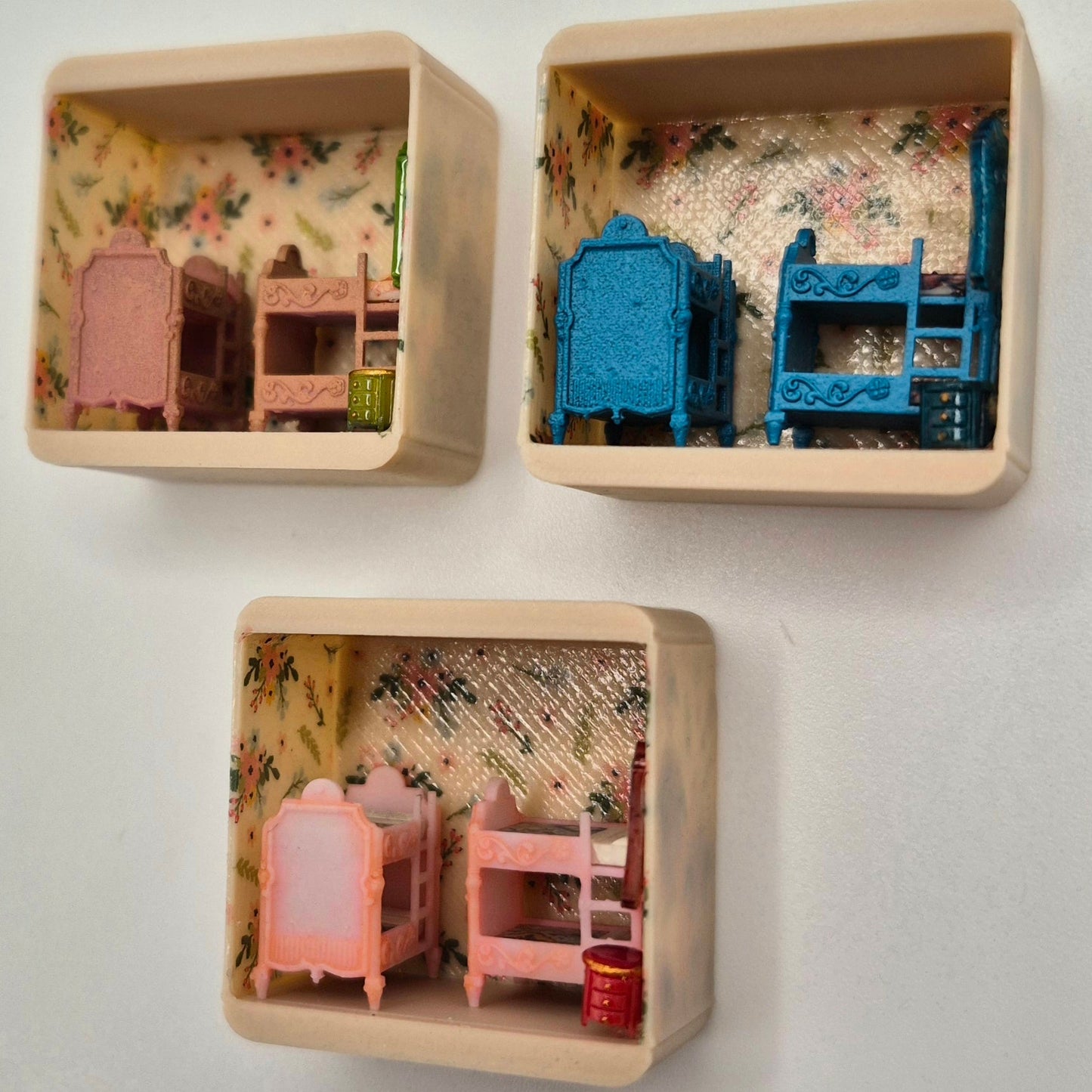 Painted Double Set of Bunk Beds - 3D Printed Kit - Ivette Orellana - 1/144 Scale Dollhouse Miniature