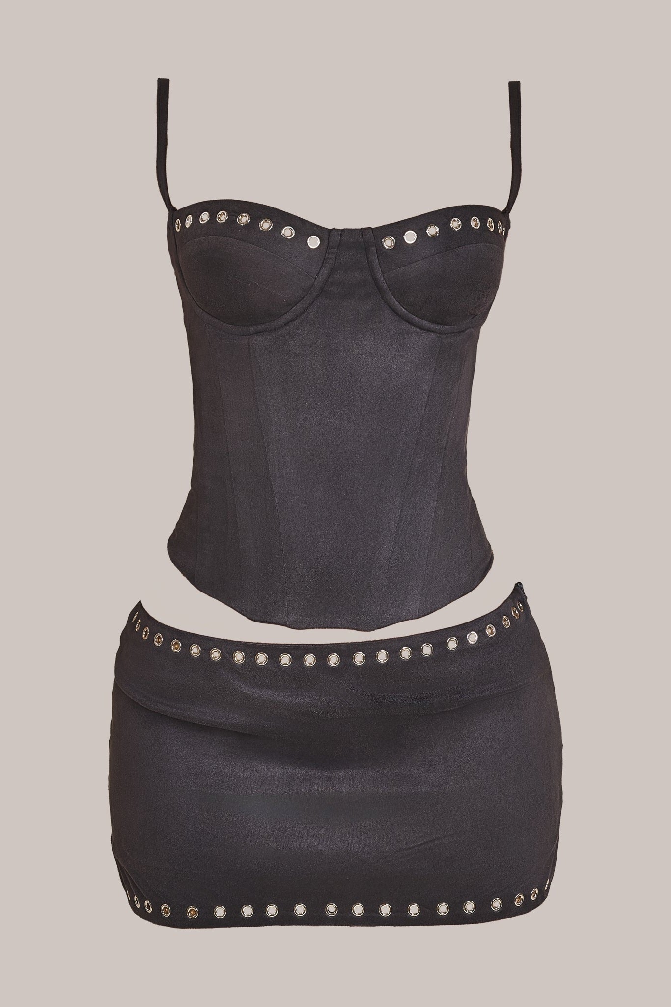 The Nyomi Set