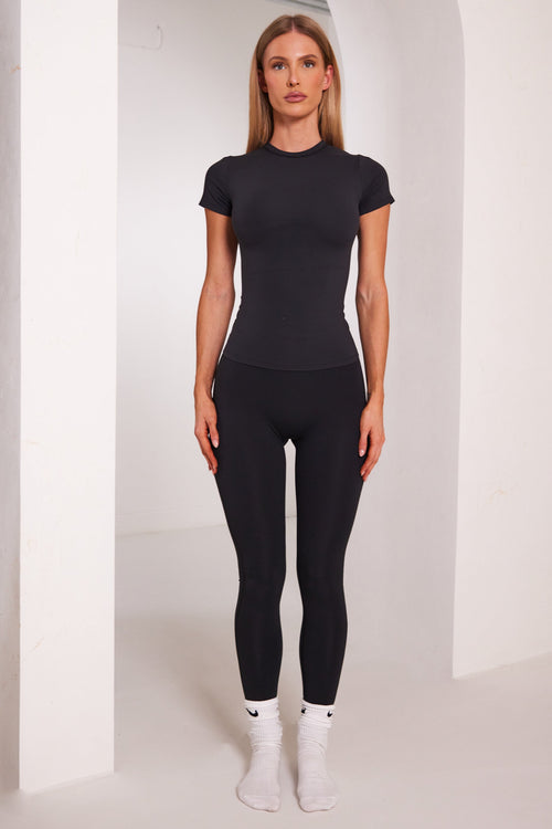 The Sculpt Leggings in Black