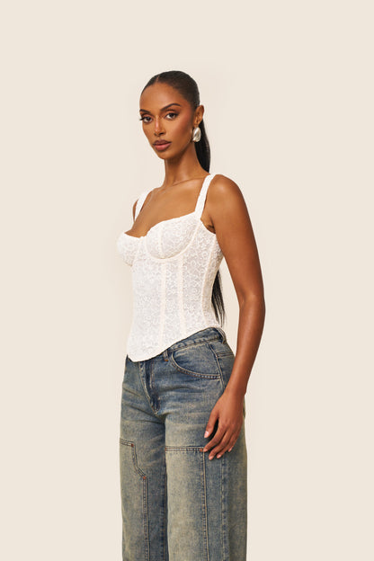 The Zoya Jeans in Dark Wash