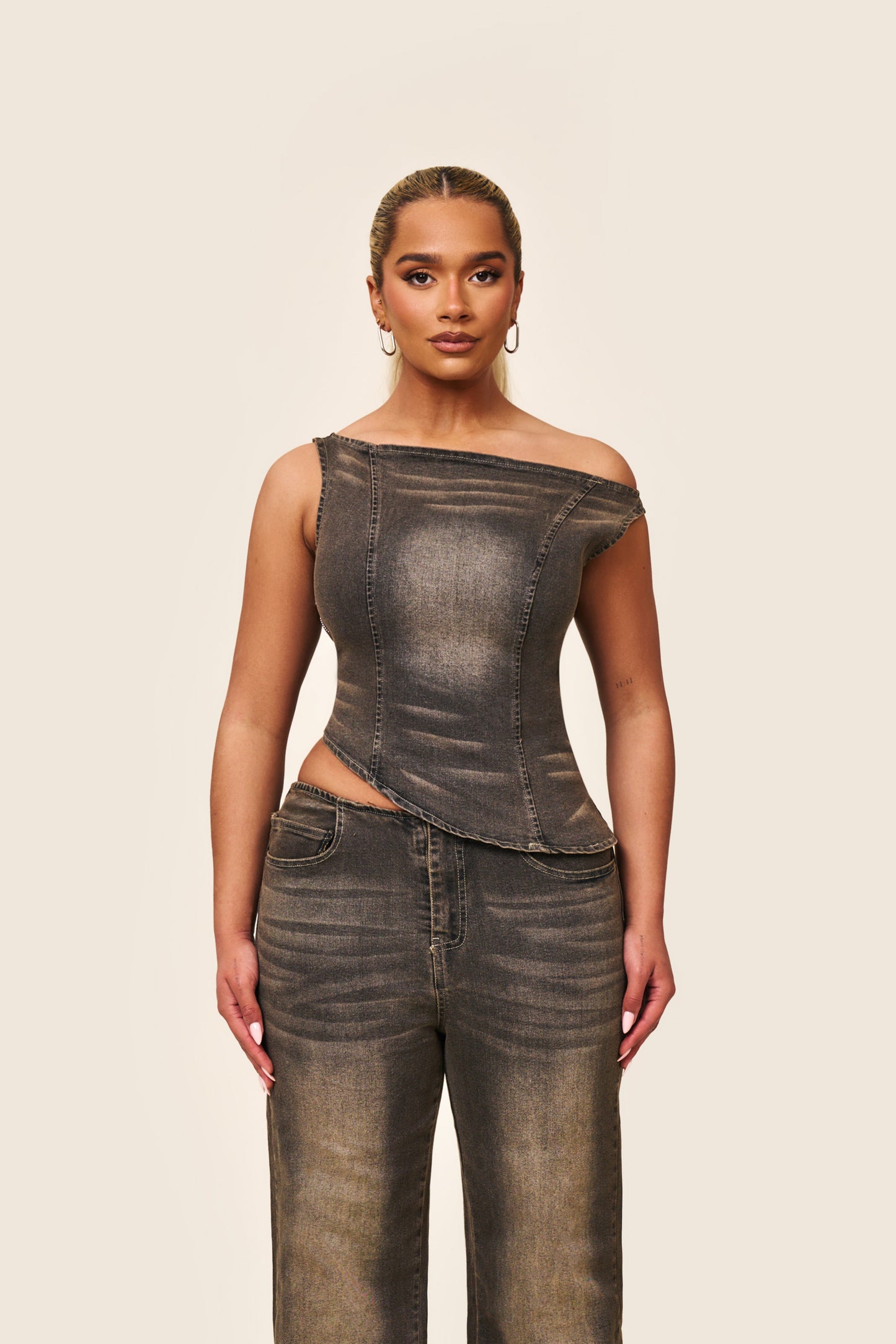 Mika Jeans
