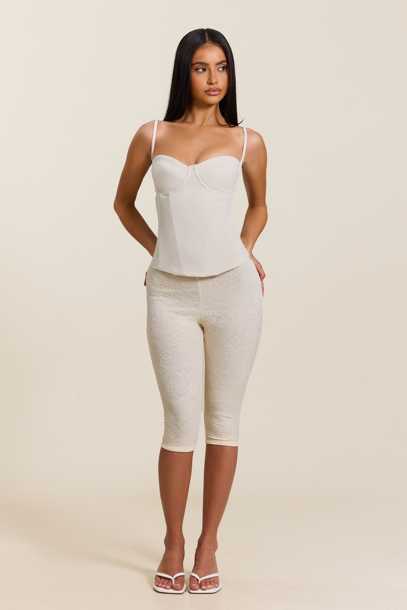 The Brielle Capri Bottoms in Off White