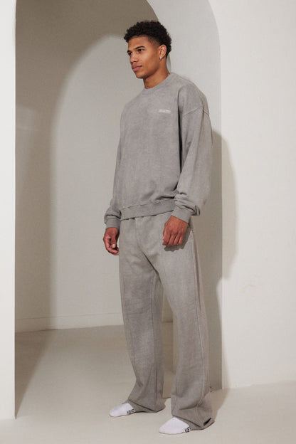 Unisex Sweatshirt in Grey Wash