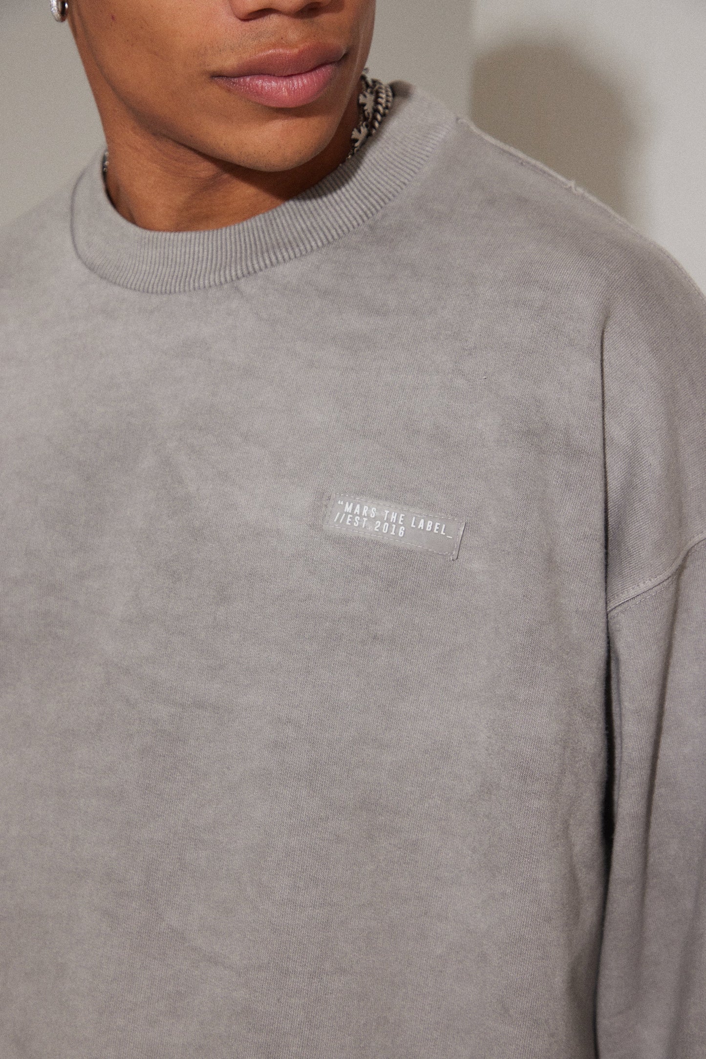 Unisex Sweatshirt in Grey Wash