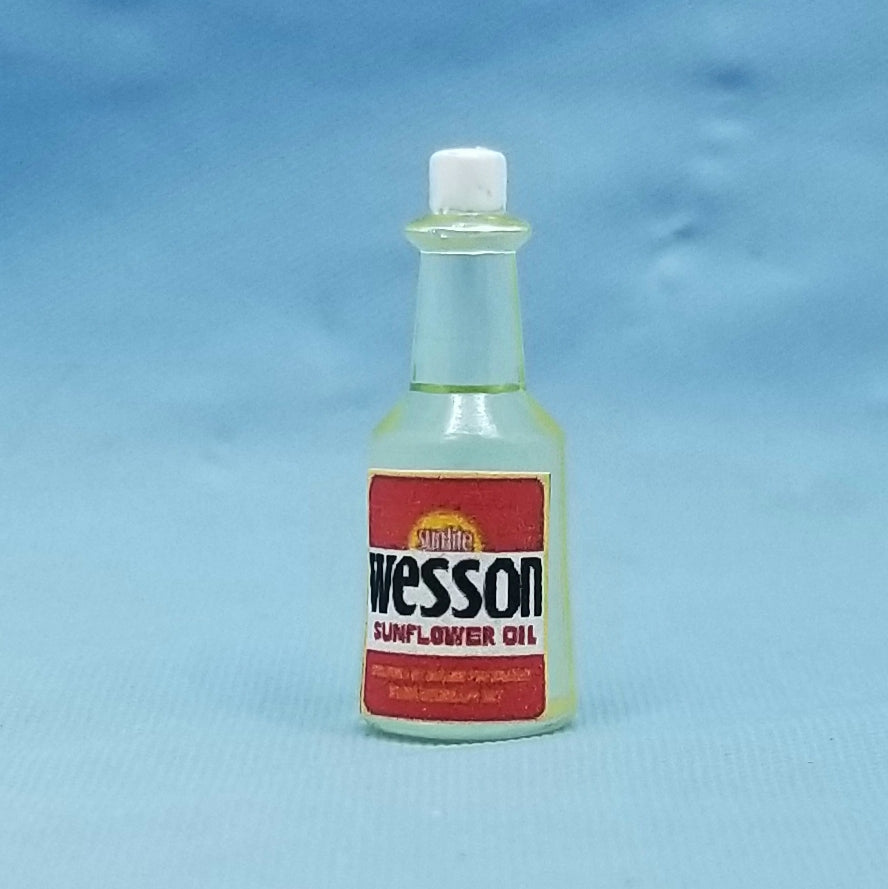 1/12 Scale Bottle of Wesson Oil - Dollhouse Miniature