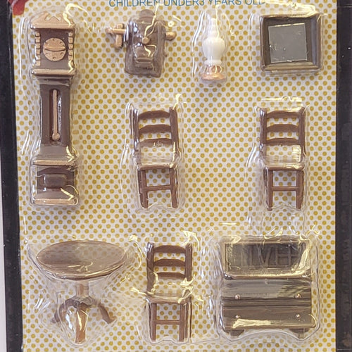 1/48 (Quarter) Scale Dollhouse Furniture and Accessories Set for Living Room