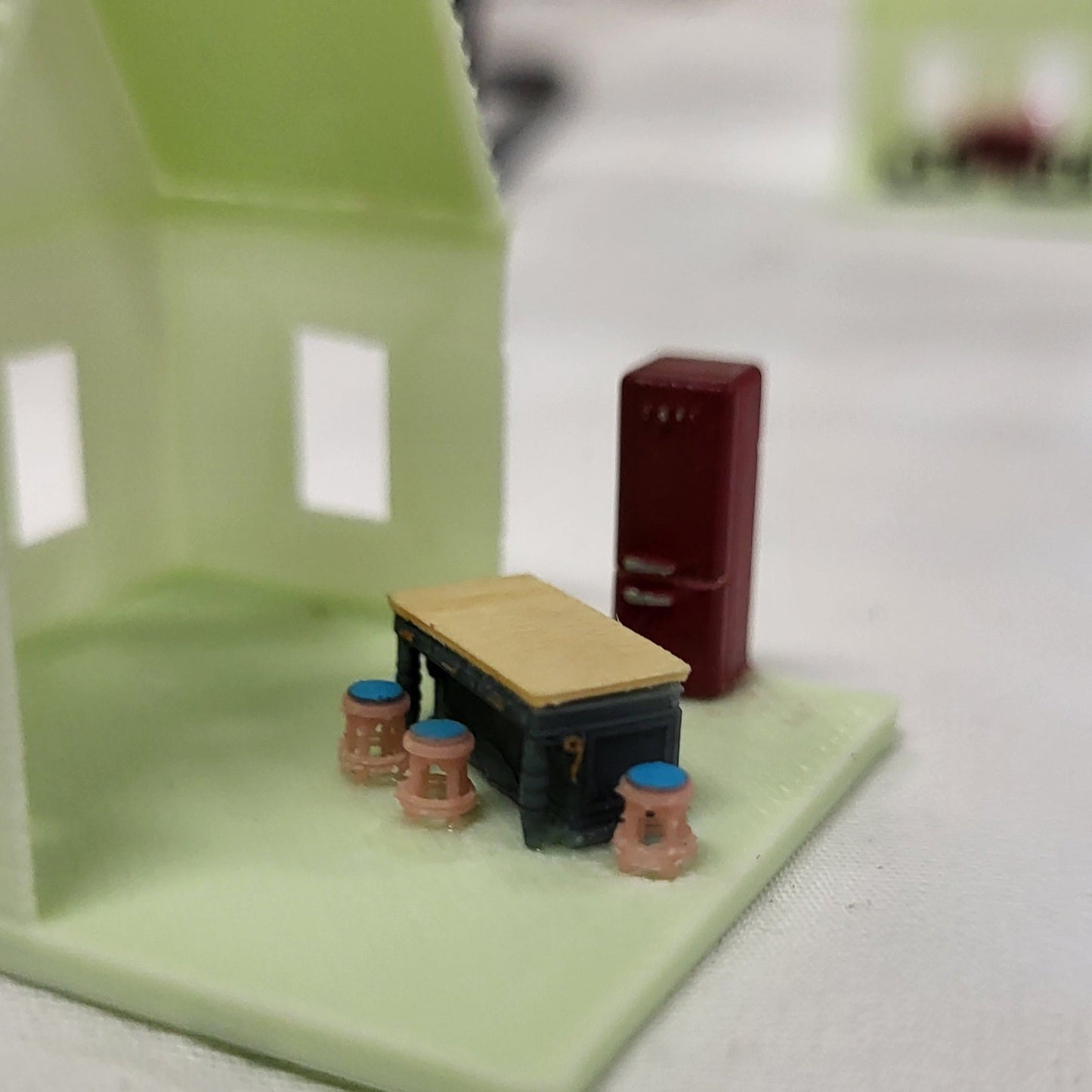 Kitchen Island, Stools, Fridge - 3D Printed Kit - Ivette Orellana - 1/144 Scale Dollhouse Miniature