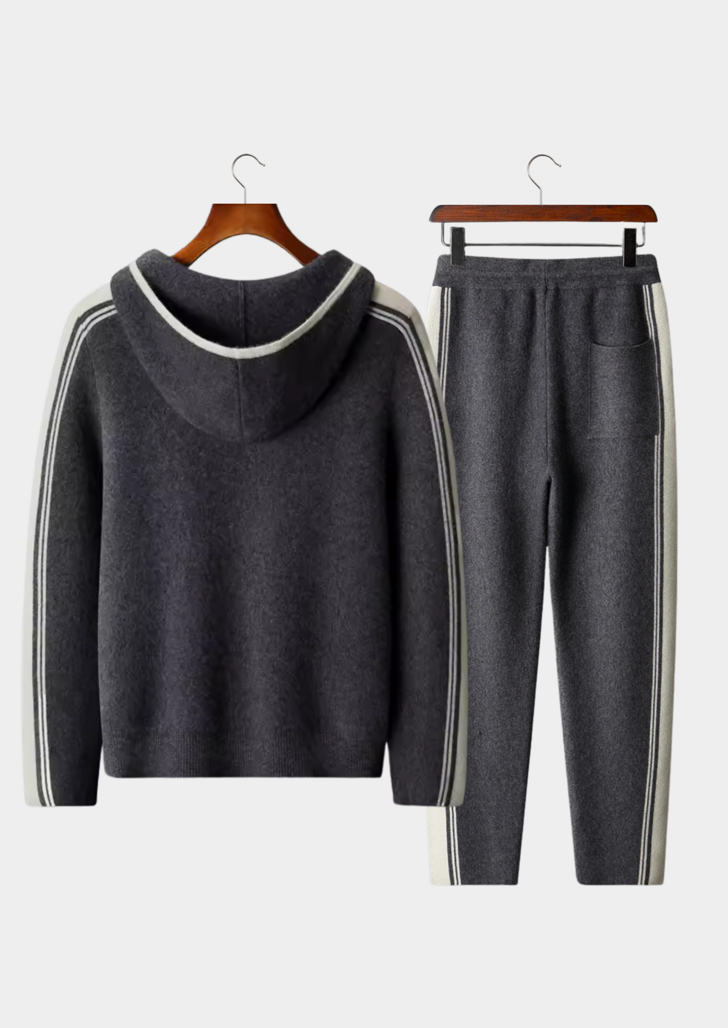 100-cashmere-tracksuit