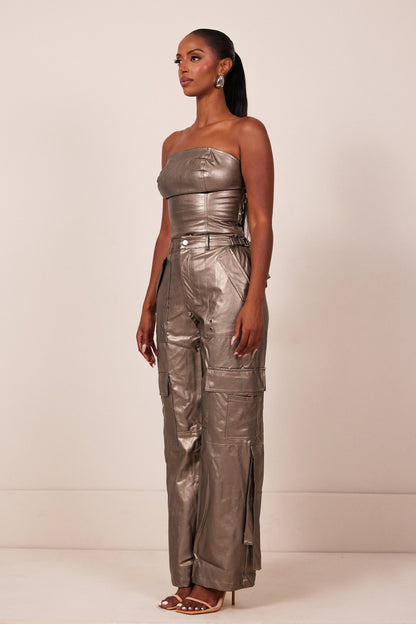 The Zeda Cargos in Bronze