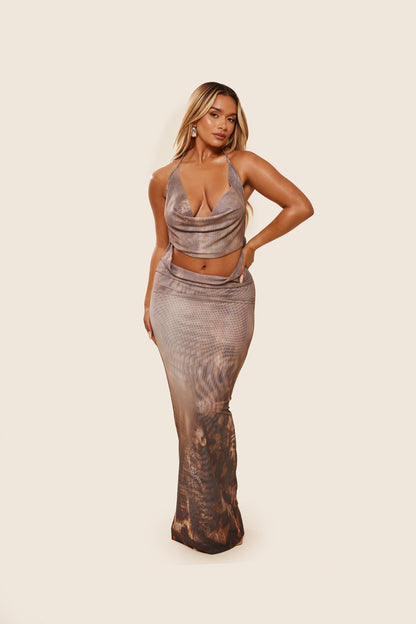 The Azaria Maxi