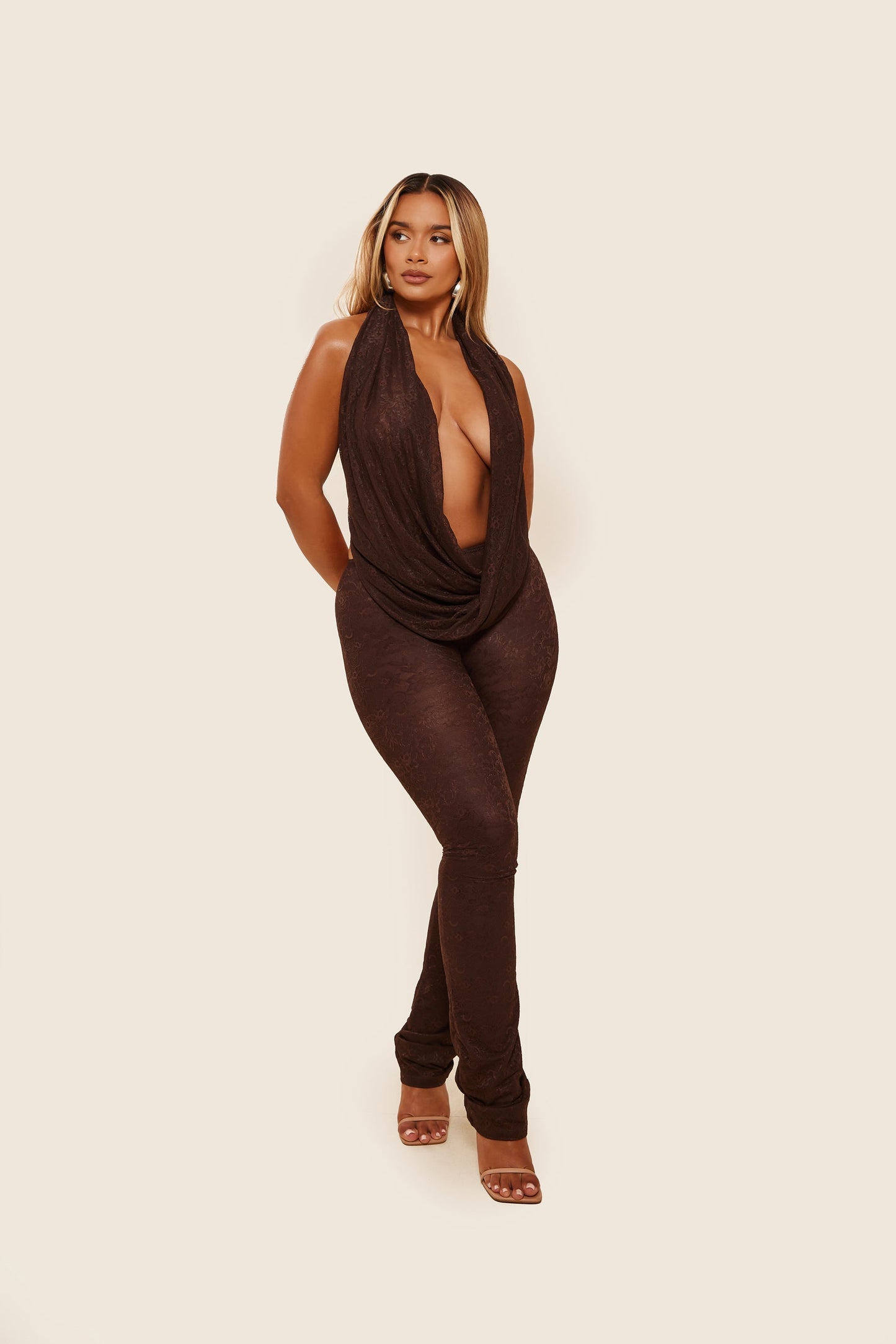 The Leia Top in Brown Lace