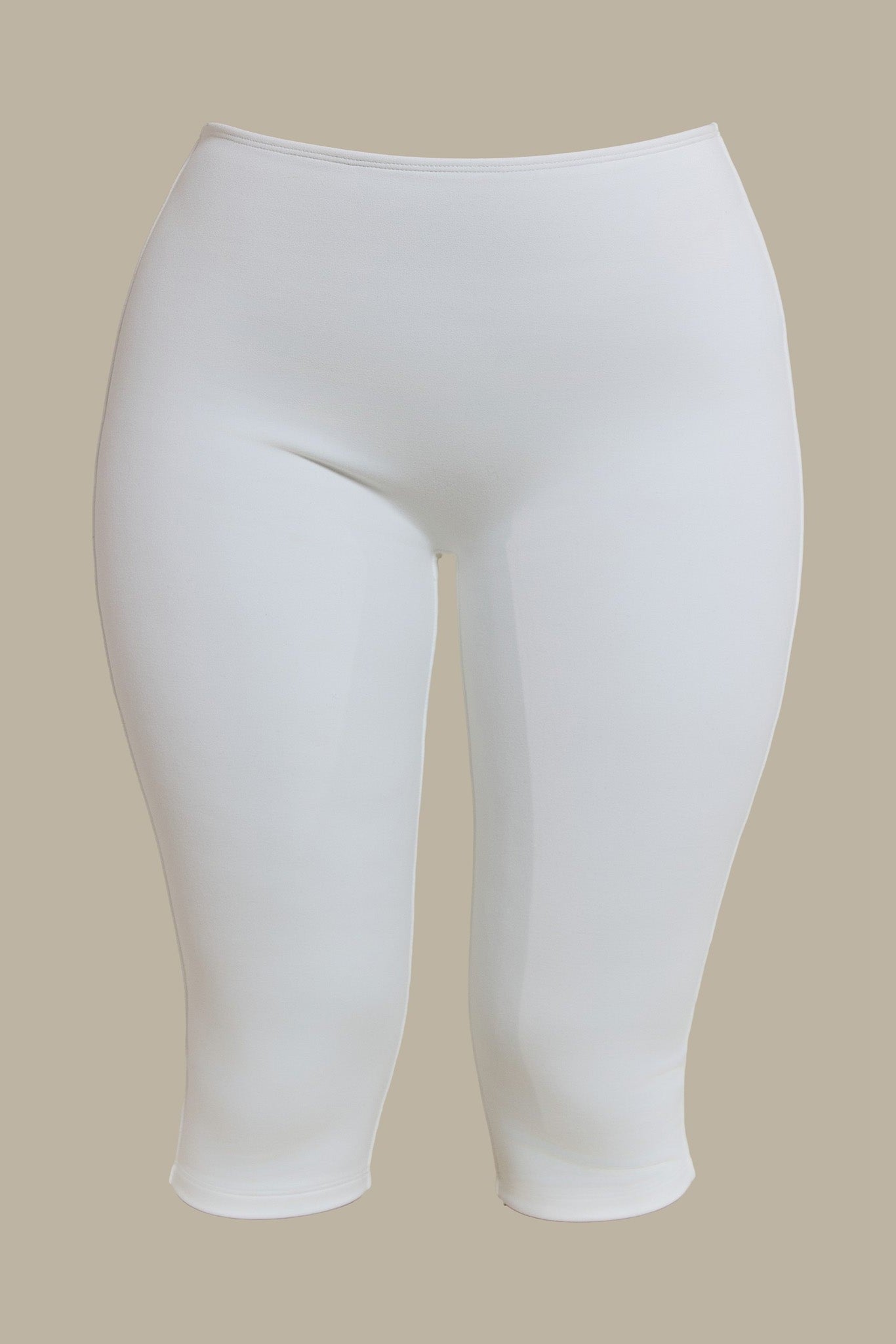 The Maryam Capri Leggings in White