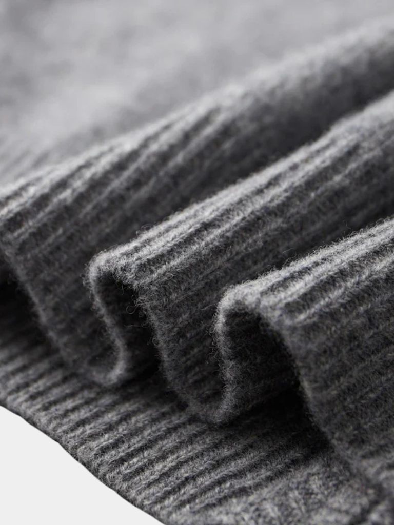 heritage-cashmere-lounge-set-cross-crown