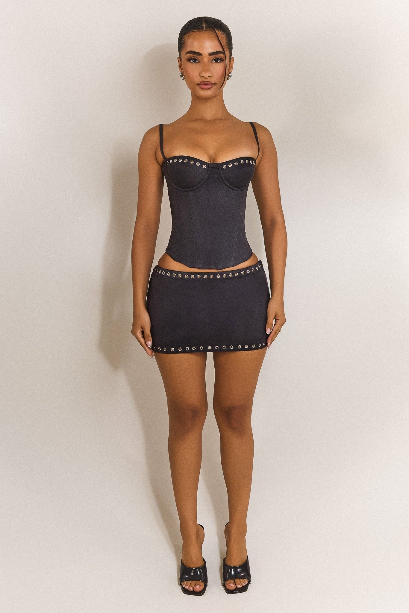 The Nyomi Set