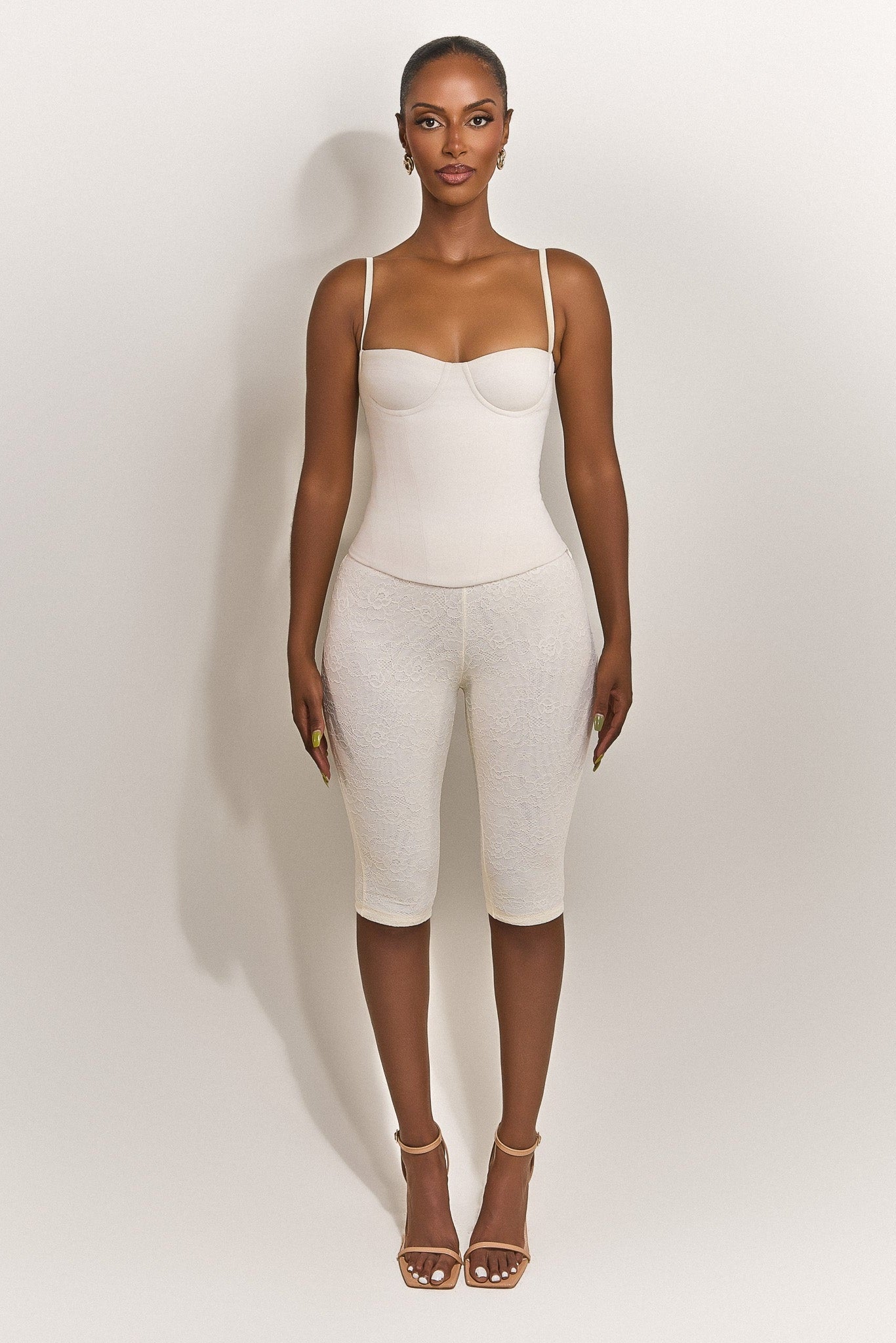 The Brielle Capri Bottoms in Off White