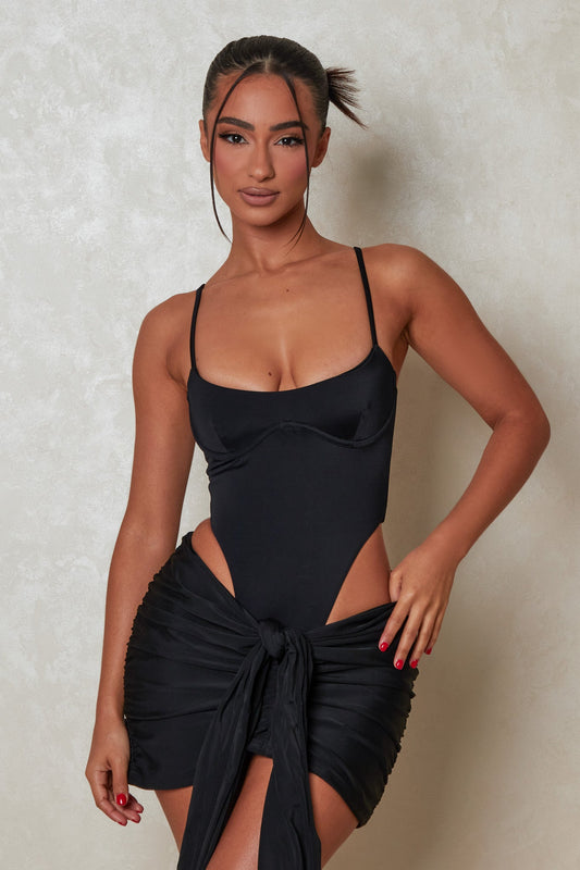 The Scoop Suit in Black