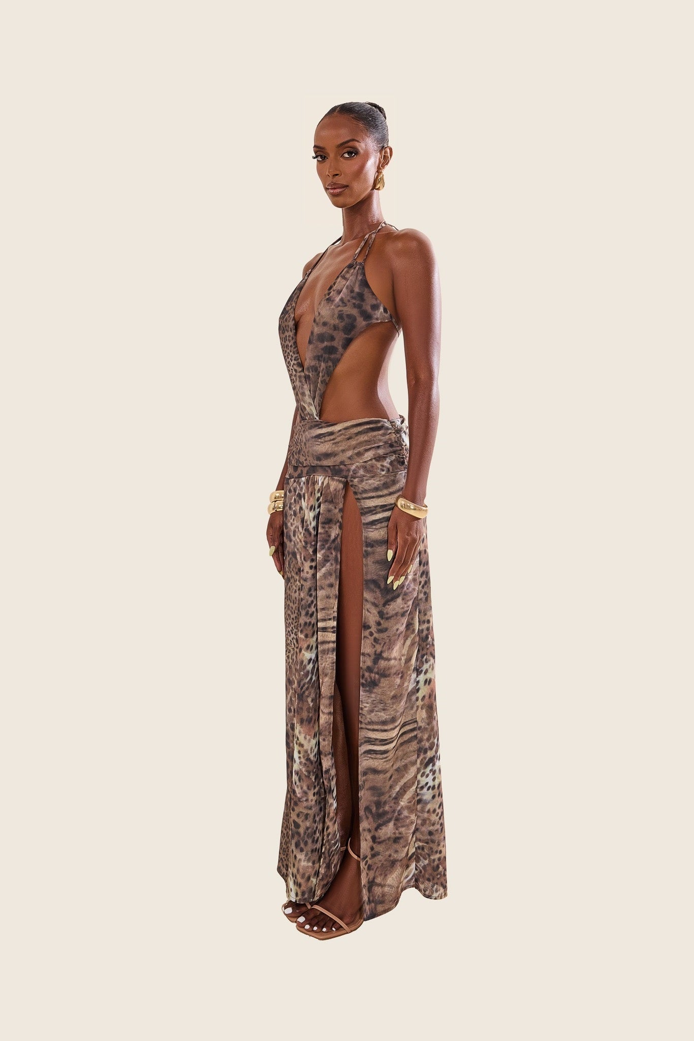 The Ari Maxi