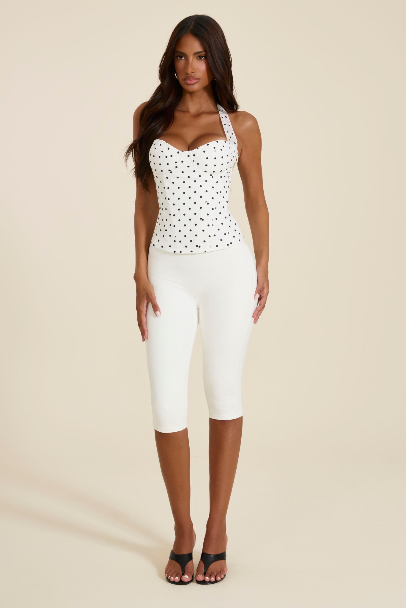 The Maryam Capri Leggings in White
