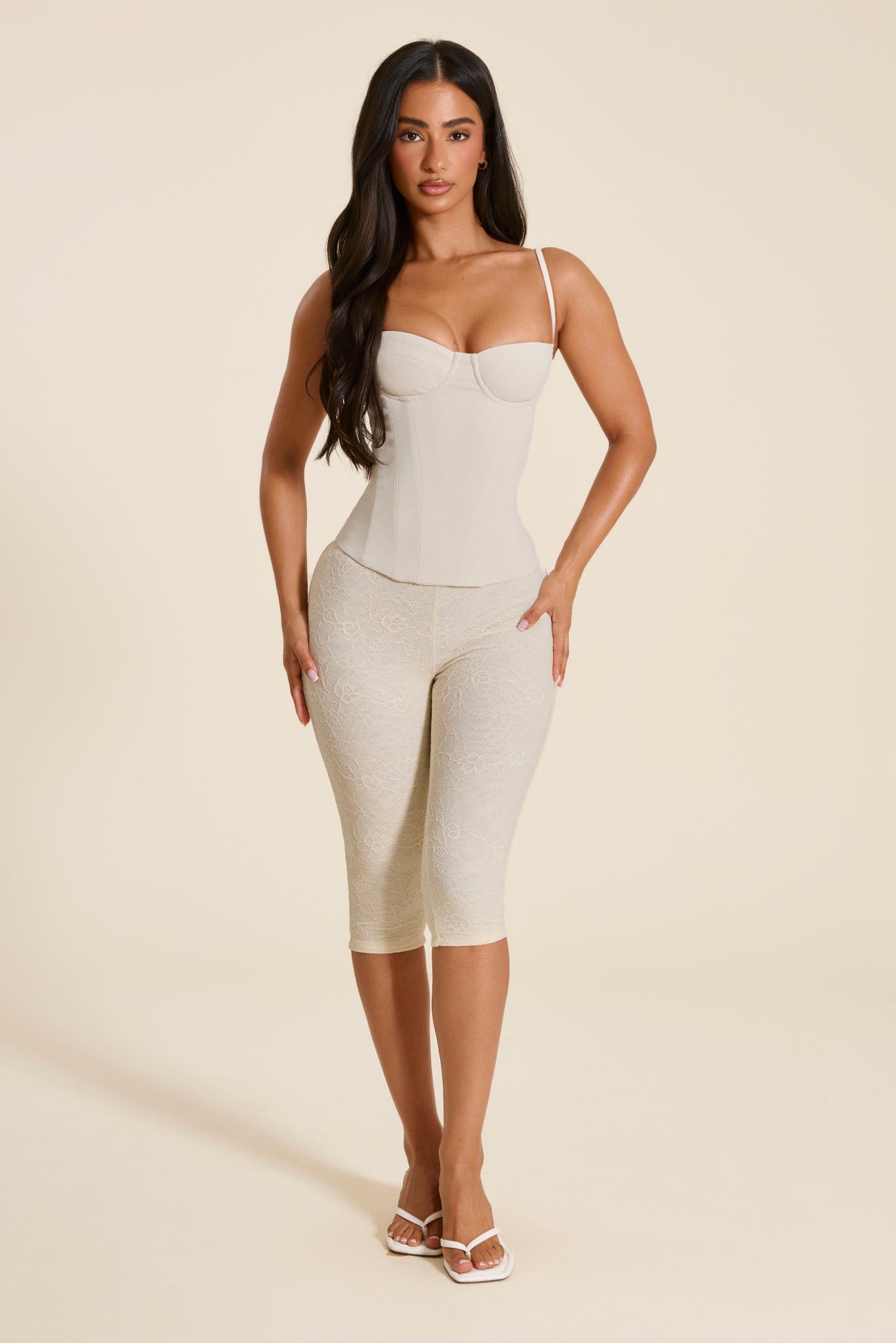 The Brielle Capri Bottoms in Off White