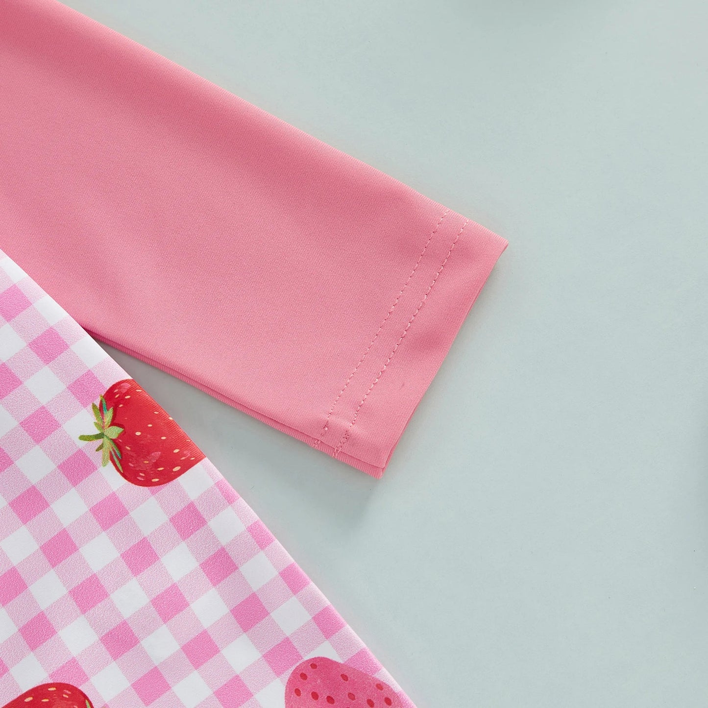 BERRIES & BOWS Swimsuit with Sun Hat