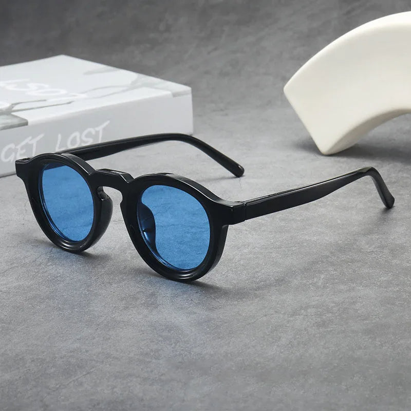 montra-bold-round-glasses