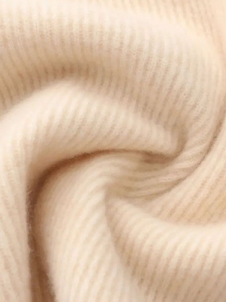 cashmere-sweater-cross-crown